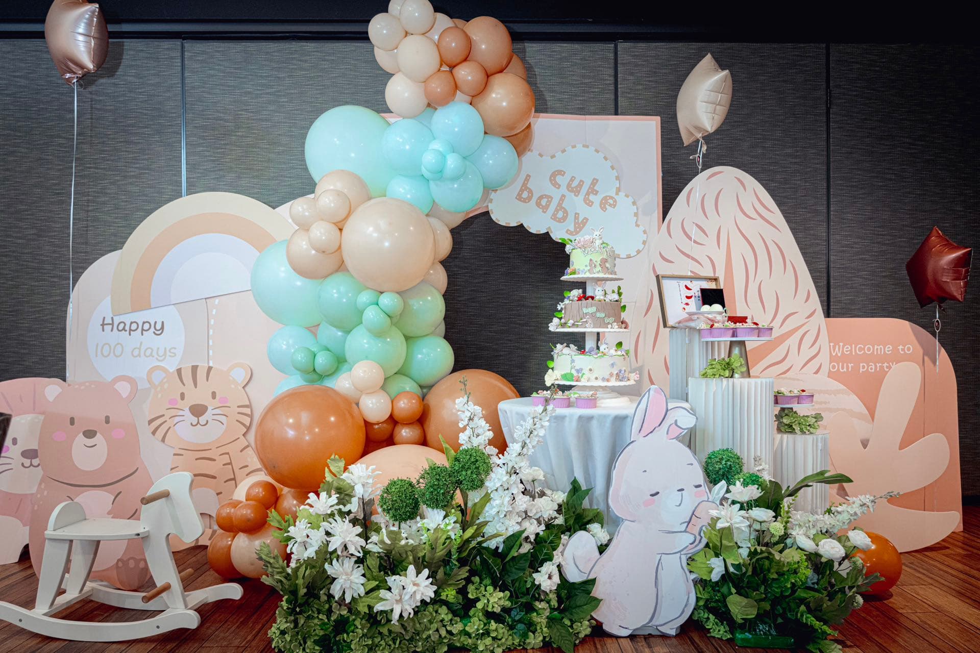 Cute animals themed baby party