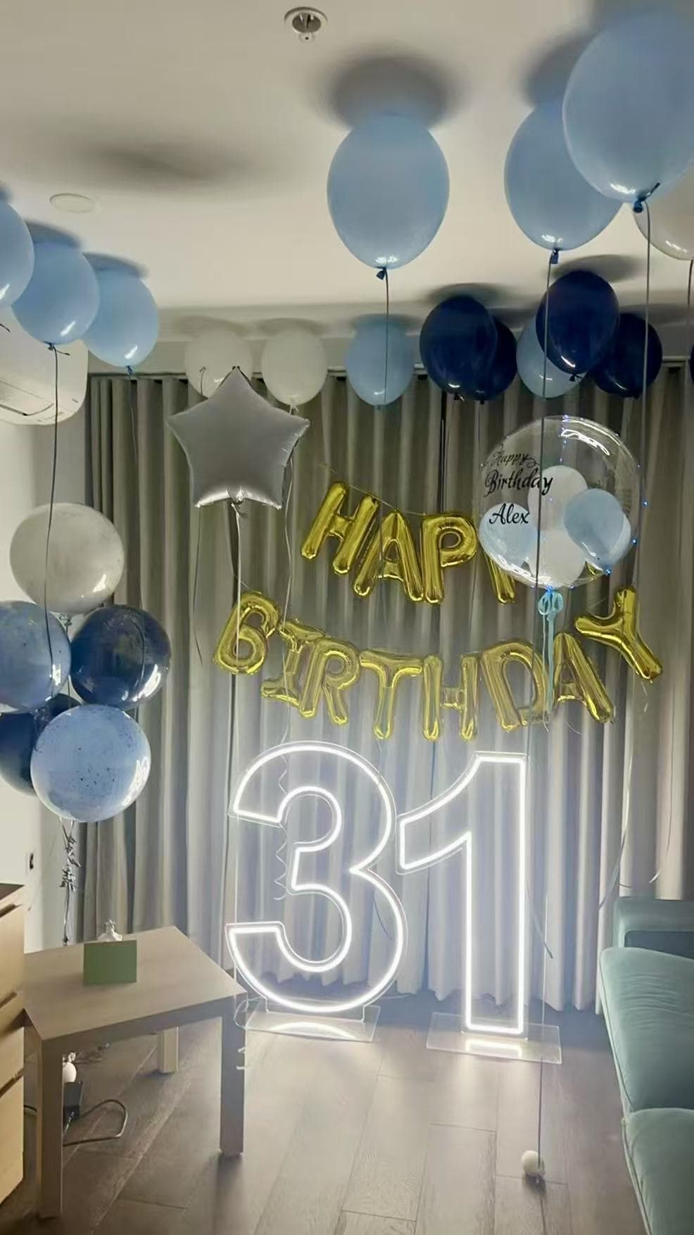 Neon 31st birthday modern setup