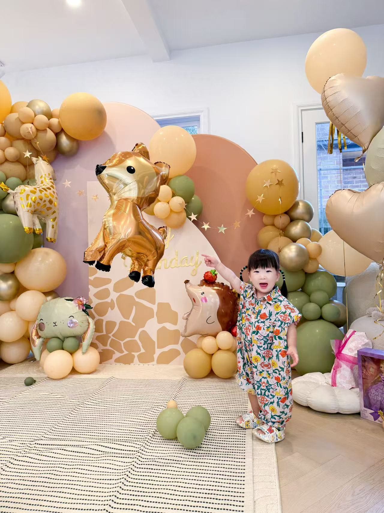 Safari animals pastel party